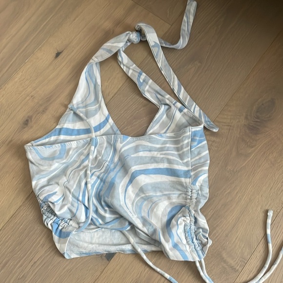 Hollister halter top - Picture 2 of 3